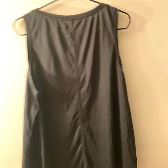 Sports tank top - Camisole de sport - Picture 3 of 3